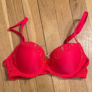 Victoria’s Secret Red Lace Bra